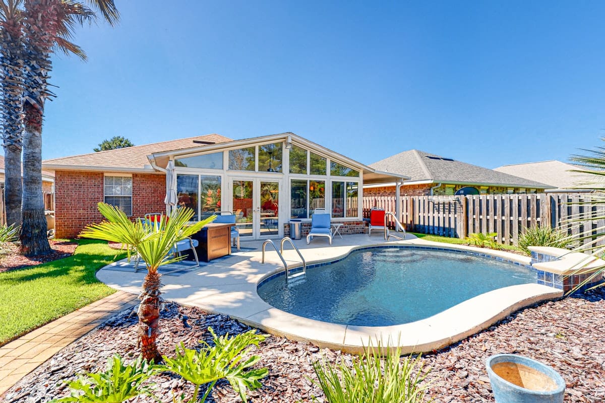 A Wave From It All Miramar Beach snowbird rental with private heated pool